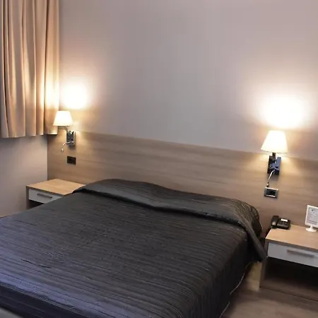 Meuble' Atlantic Ξενοδοχείο Treviglio