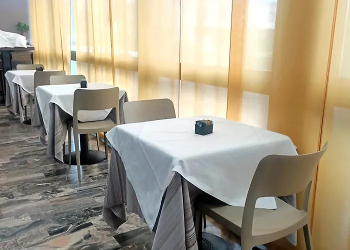 Meuble' Atlantic 3* Treviglio