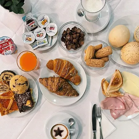Meuble' Atlantic Hotel Treviglio