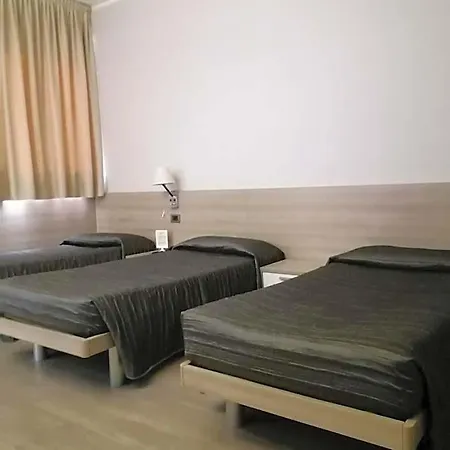 Meuble' Atlantic Hotel Treviglio